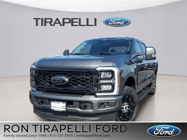 New 2026 Ford F250 4x4 Crew Cab Super Duty image 1