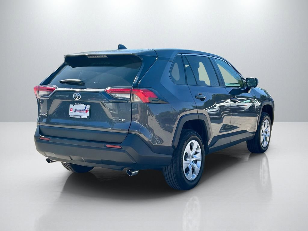 Certified 2025 Toyota RAV4 LE FWD image 5