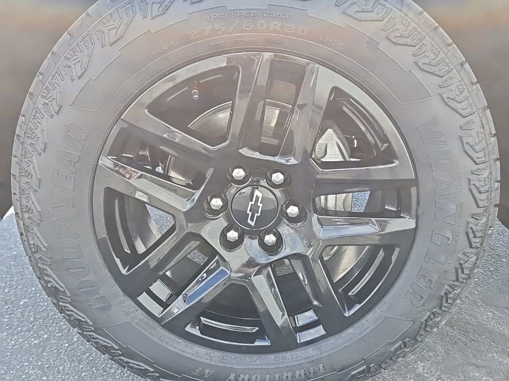 Used 2023 Chevrolet Silverado 1500 Custom image 14
