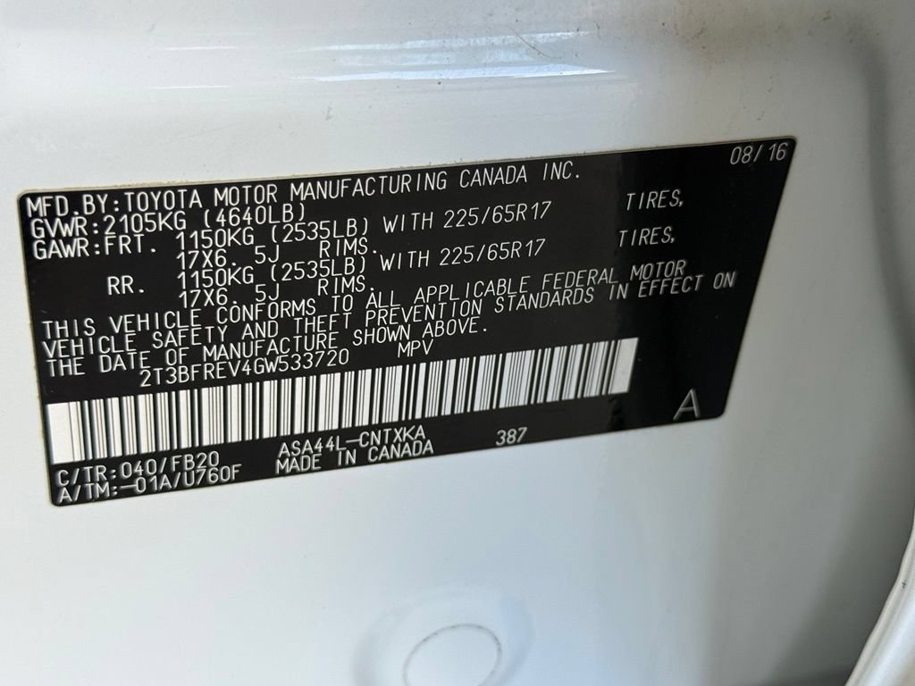 Used 2016 Toyota RAV4 LE AWD/4WD image 28