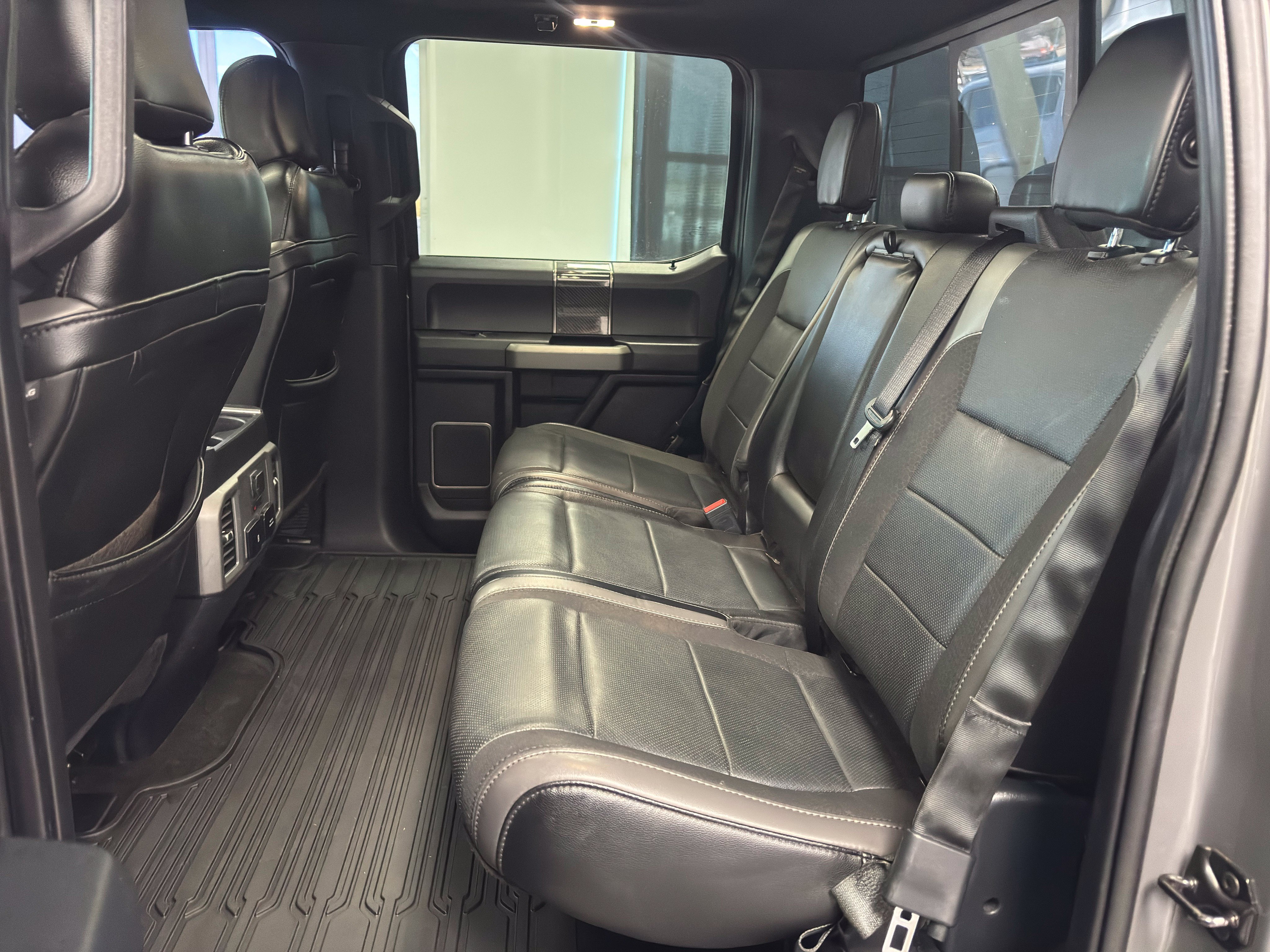 Used 2020 Ford F150 Raptor w/ Equipment Group 802A Luxury AWD/4WD image 50