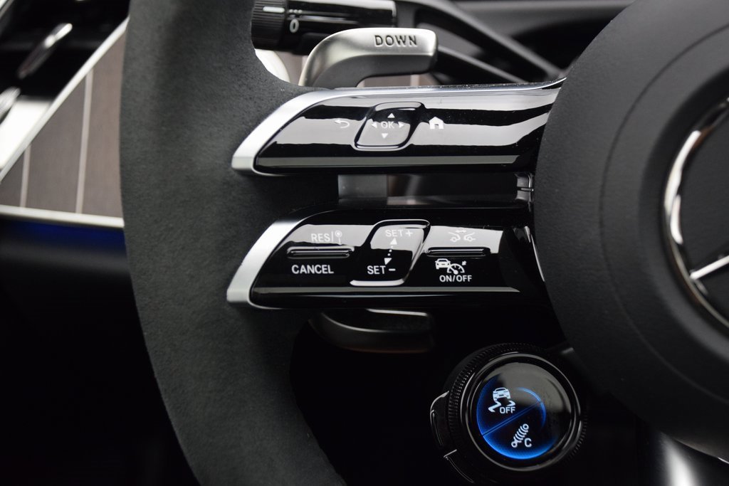 Used 2025 Mercedes-Benz E 53 AMG e 4MATIC Sedan image 23