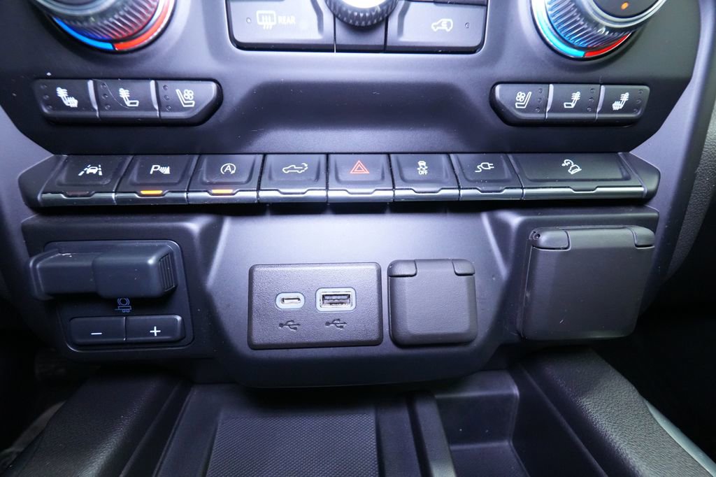 Used 2020 GMC Sierra 1500 AT4 w/ AT4 Premium Package AWD/4WD image 41