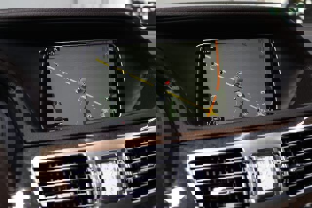 Used 2016 Mercedes-Benz E 350 4MATIC image 17