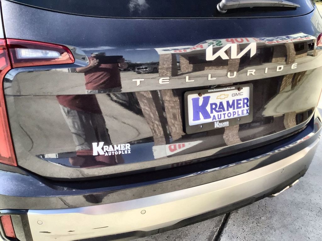 Used 2025 Kia Telluride S image 33