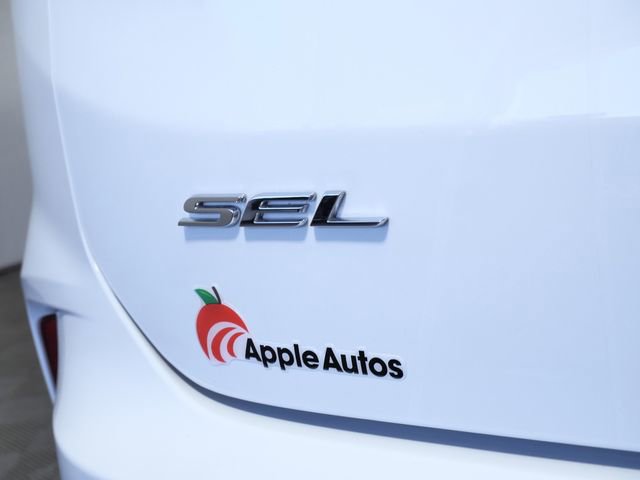 Certified 2024 Ford Edge SEL w/ Convenience Package image 9