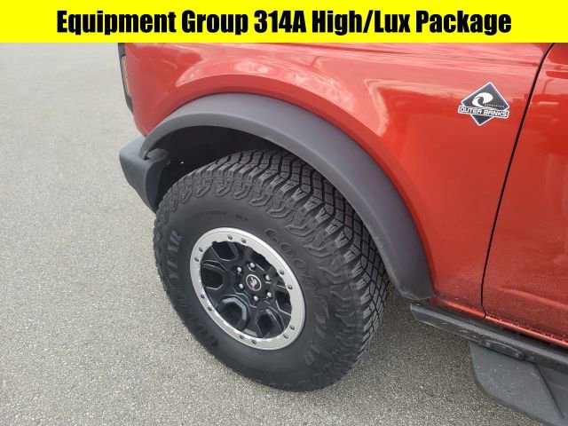 Used 2024 Ford Bronco Outer Banks w/ Sasquatch Package image 8