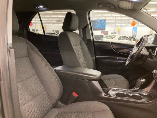 Used 2019 Chevrolet Equinox LT FWD image 16