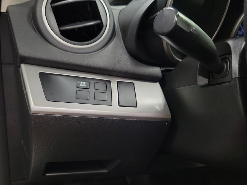 Used 2012 MAZDA MAZDA3 i Touring FWD image 27