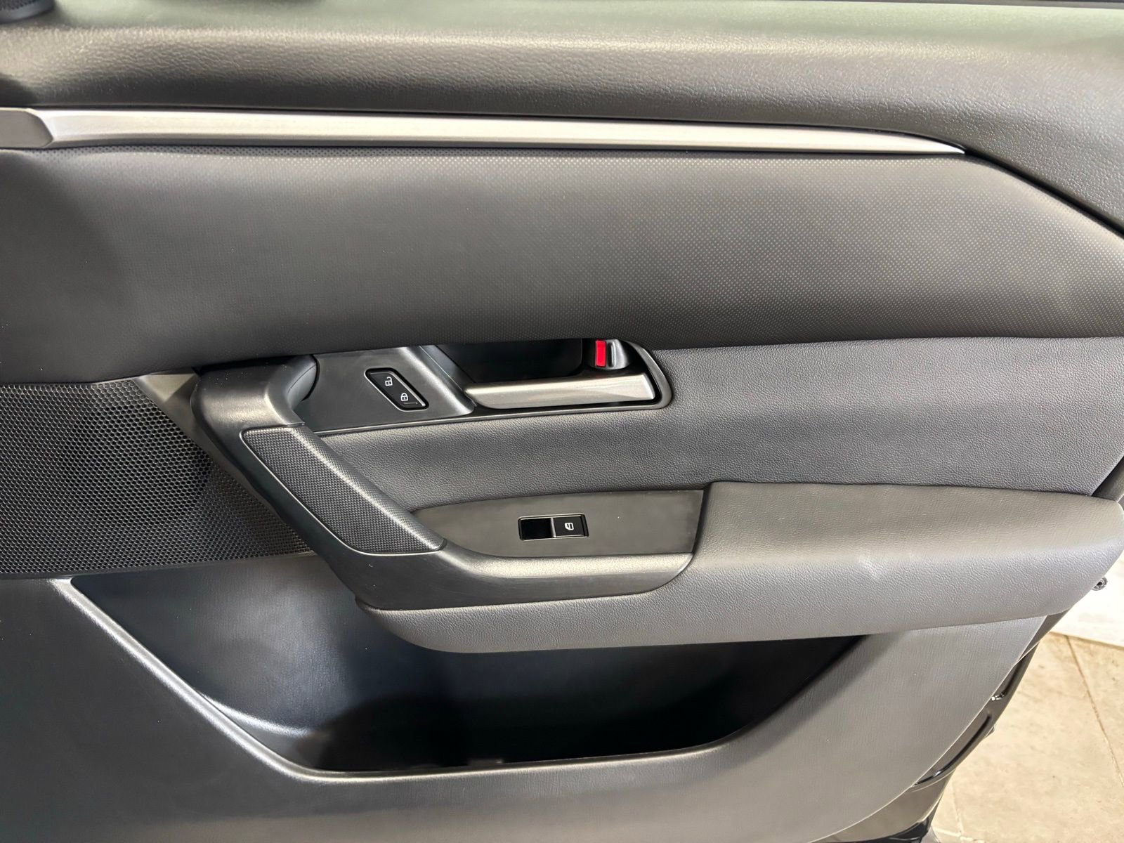 Certified 2025 MAZDA CX-50 AWD 2.5 S w/ Cargo Package image 16