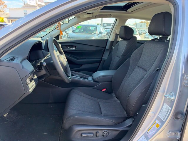 Used 2024 Honda Accord EX image 10