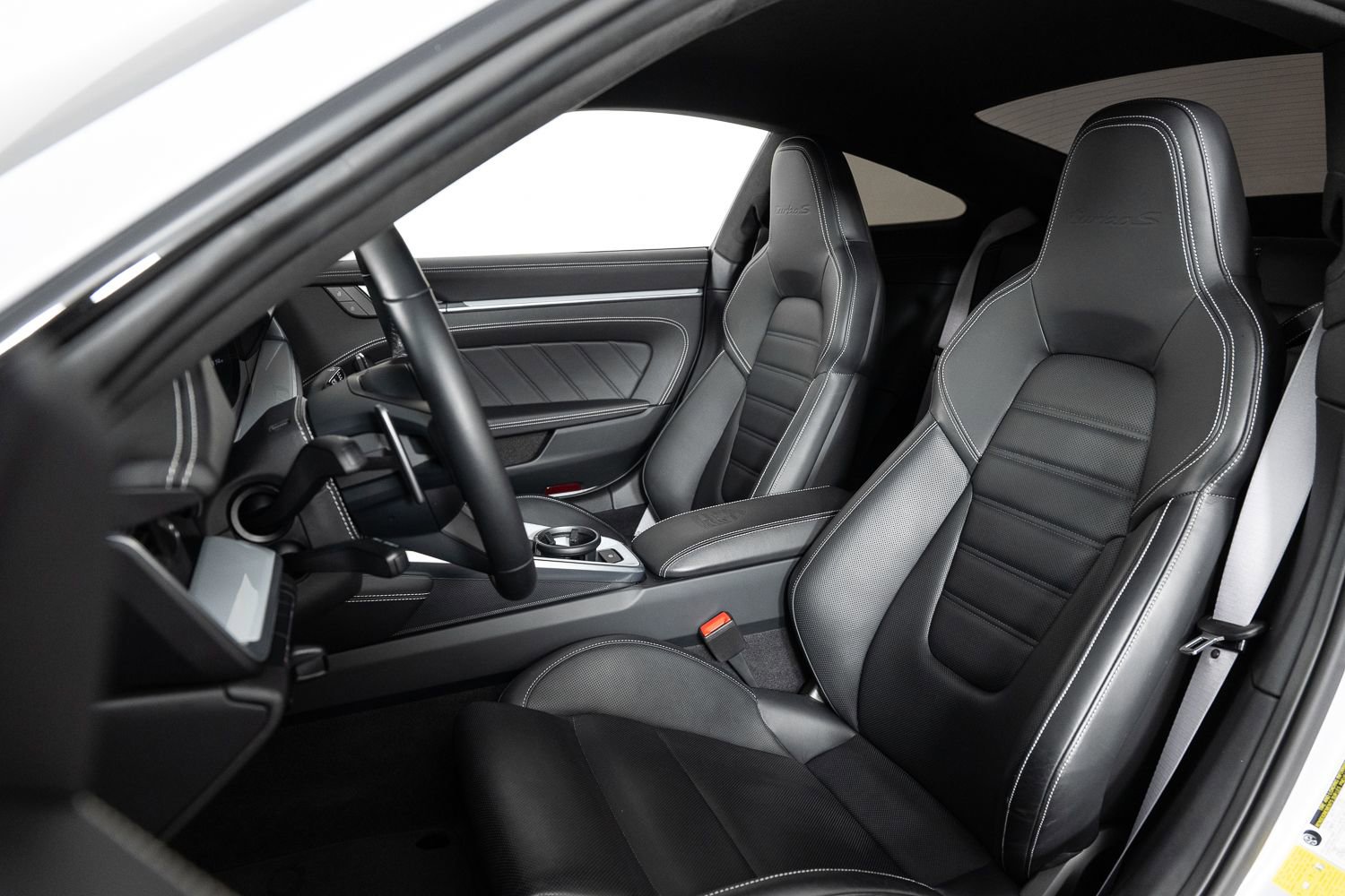 Used 2023 Porsche 911 Turbo S image 15