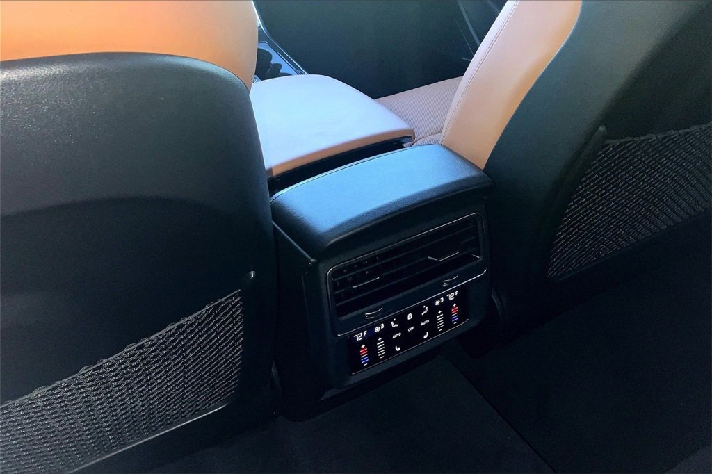 Used 2023 Audi RS Q8 w/ Black Optic Package image 25