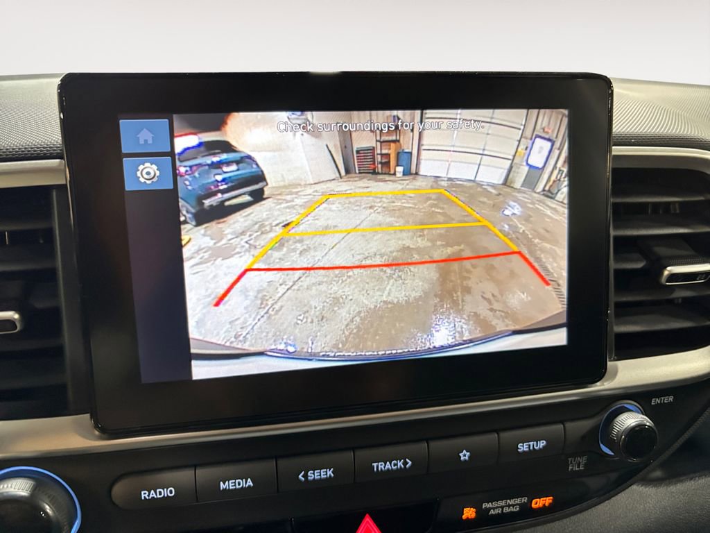 New 2025 Hyundai Venue SEL image 24