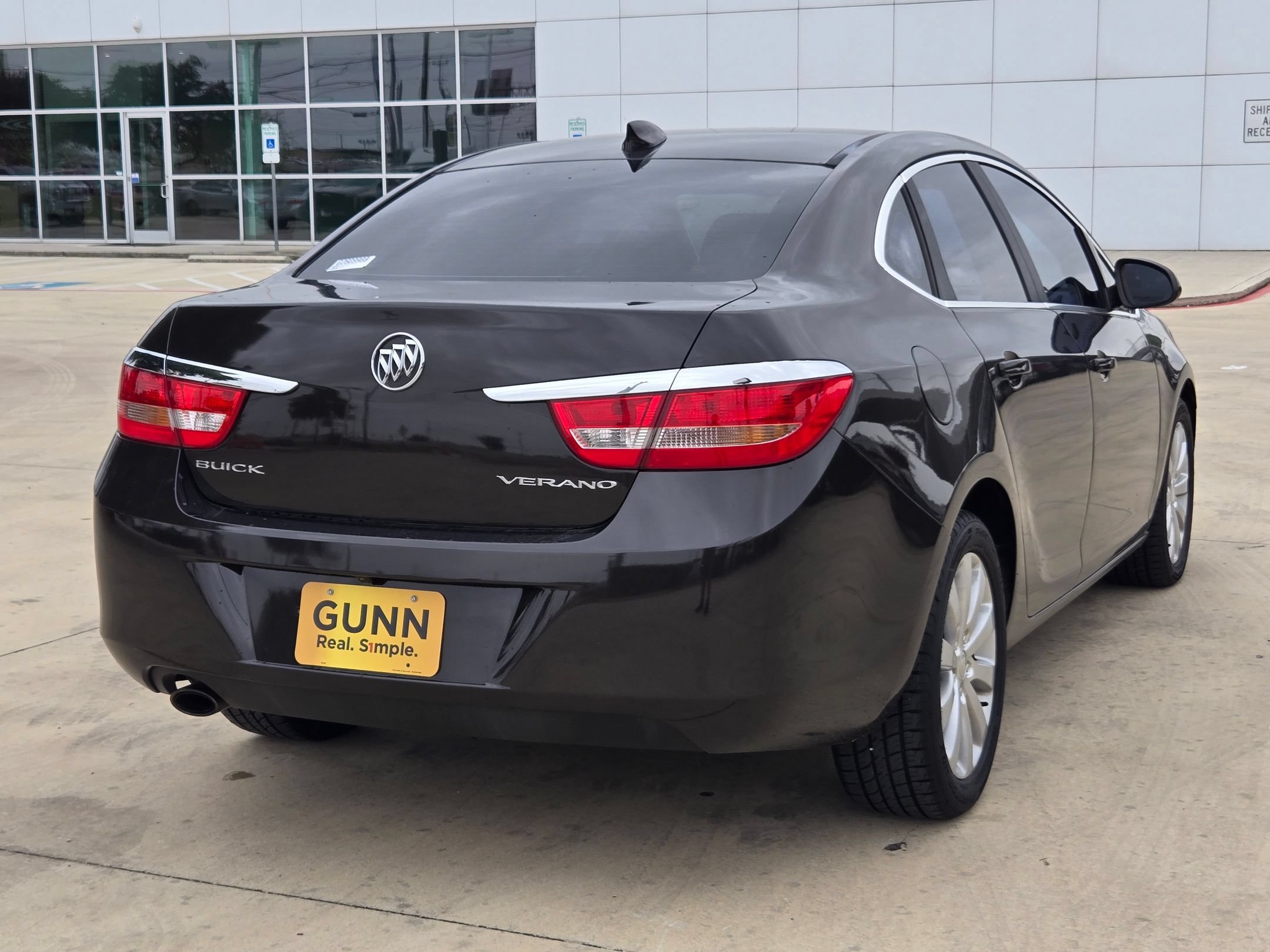 Certified 2016 Buick Verano w/ Comfort Package FWD image 7