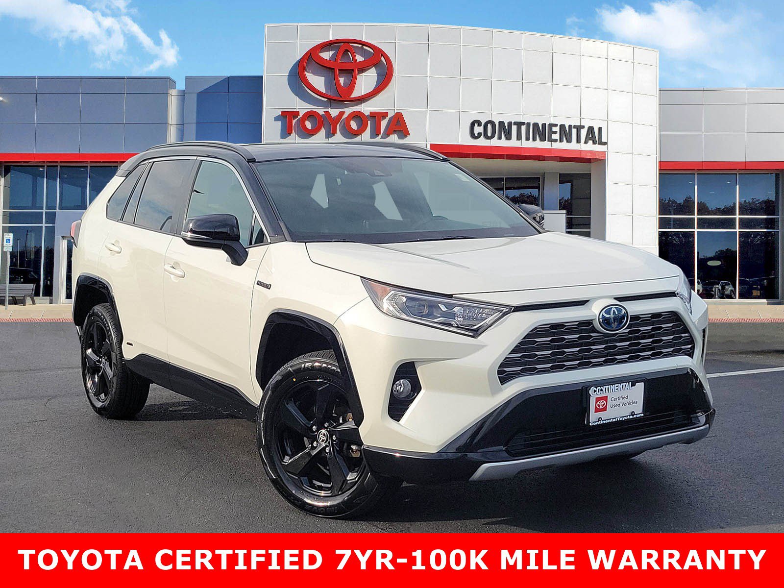 Certified 2021 Toyota RAV4 XSE w/ XSE Grade Weather Package AWD/4WD image 1