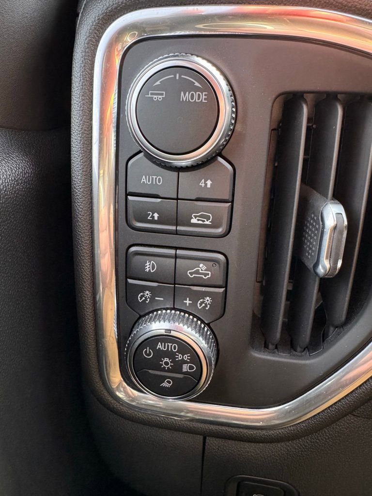 Used 2021 GMC Sierra 1500 SLT w/ SLT Premium Package image 27