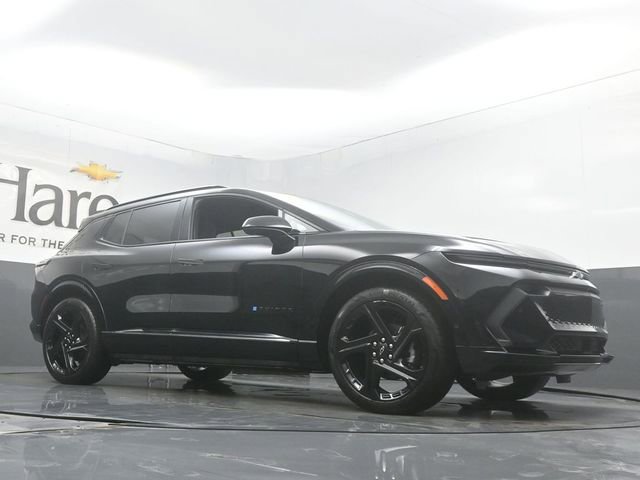 Used 2024 Chevrolet Equinox EV RS image 2