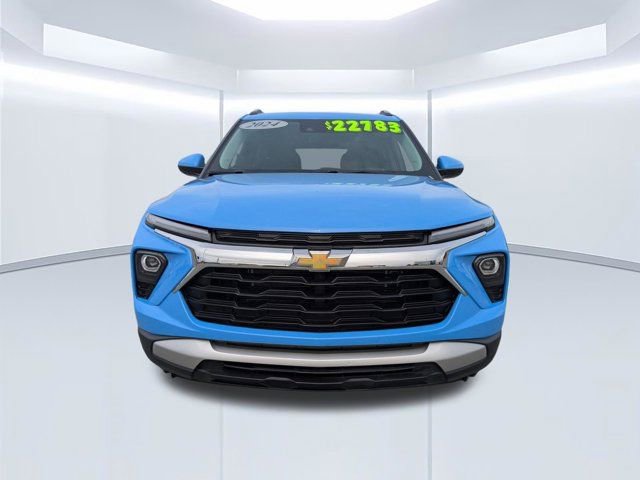Used 2024 Chevrolet TrailBlazer LT w/ LT Cold Weather Package image 9