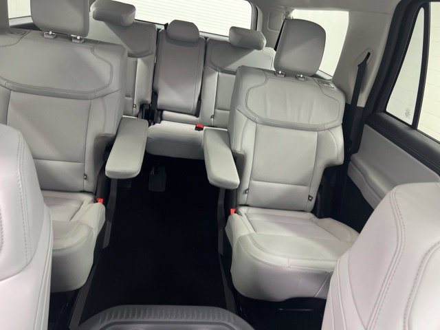 New 2027 Ford Expedition Max Platinum AWD/4WD image 31