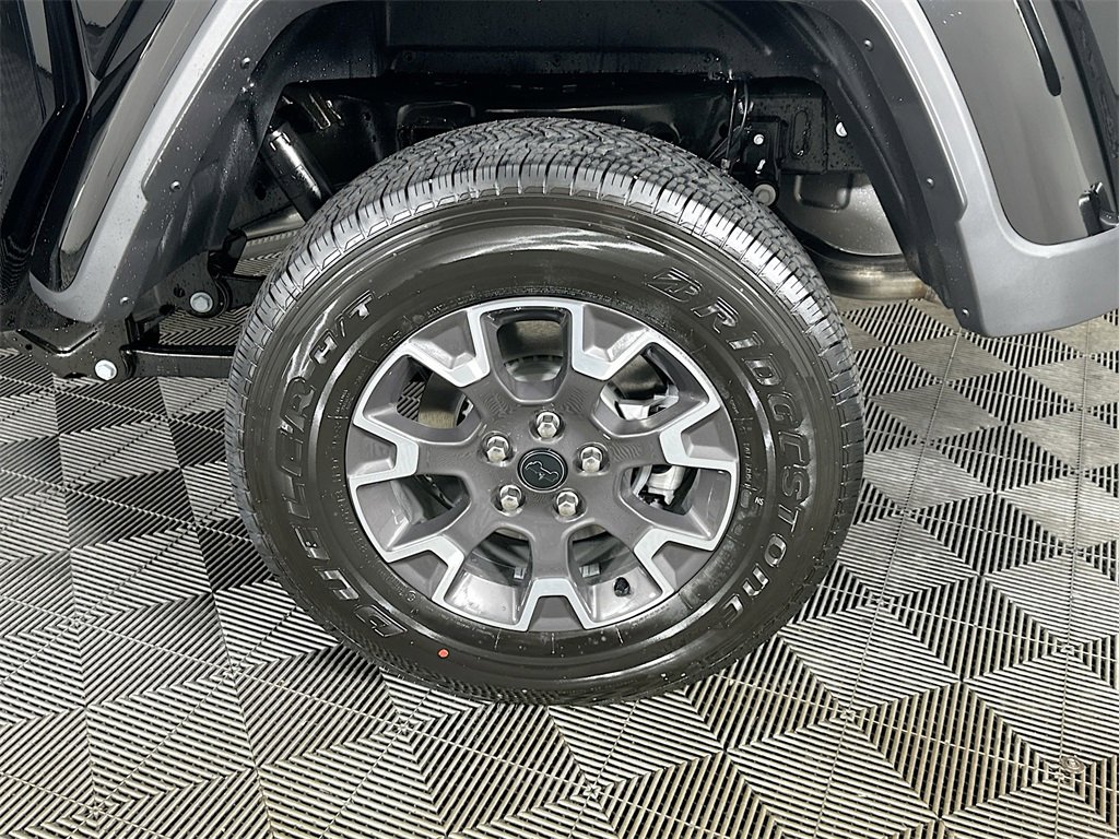 New 2025 Jeep Gladiator Sport w/ Premium Package image 17