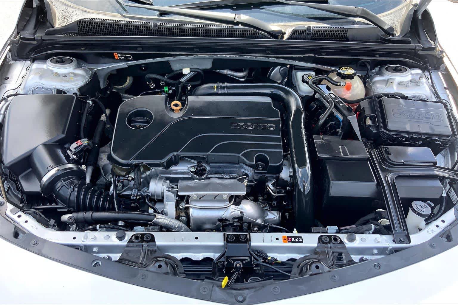 Used 2020 Chevrolet Malibu LS FWD image 31