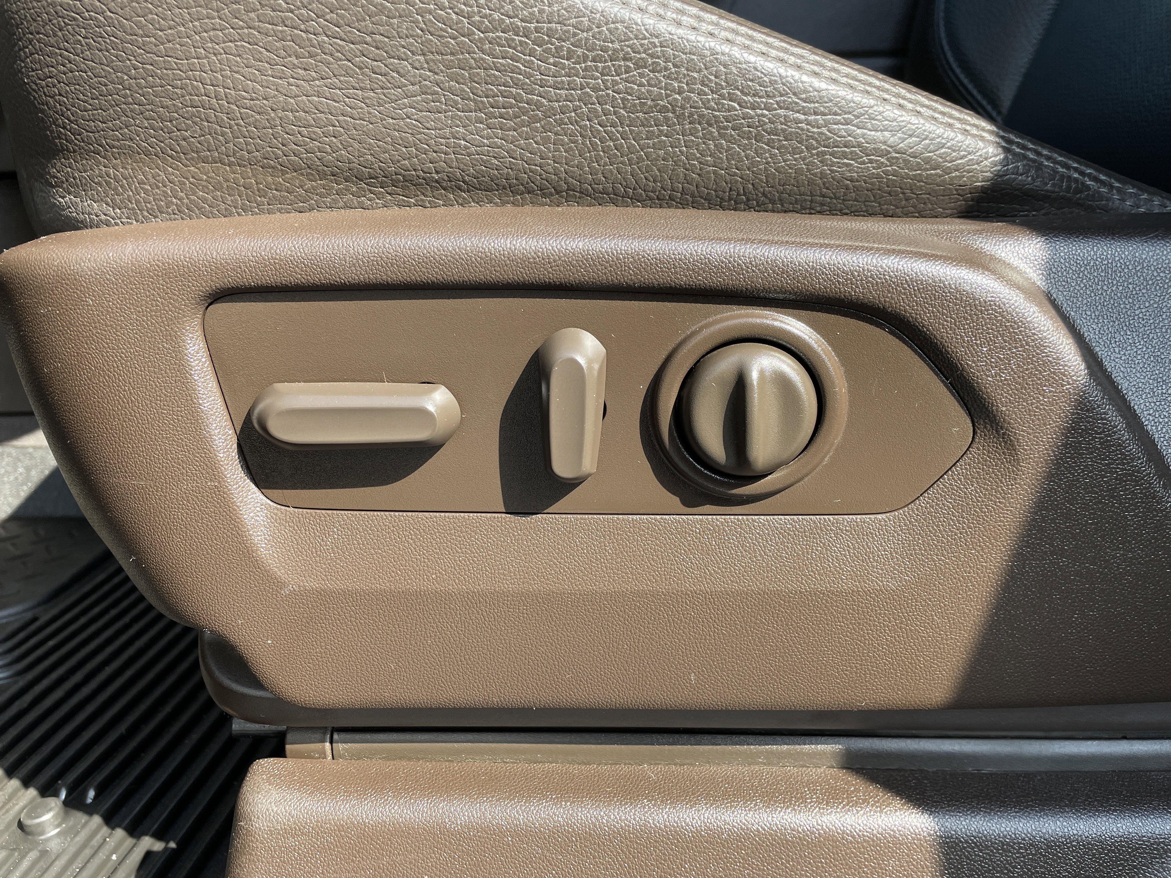 Used 2021 GMC Sierra 2500 Denali w/ Denali Ultimate Package image 31