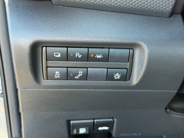 Certified 2021 Nissan Kicks S FWD image 12