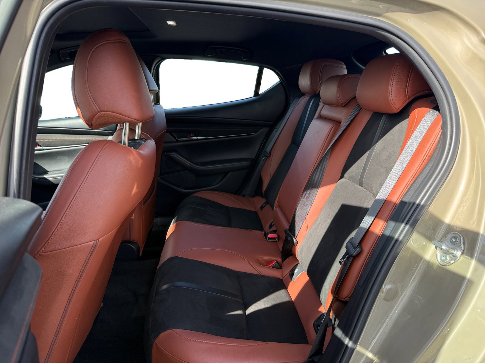 Used 2024 MAZDA MAZDA3 s image 16