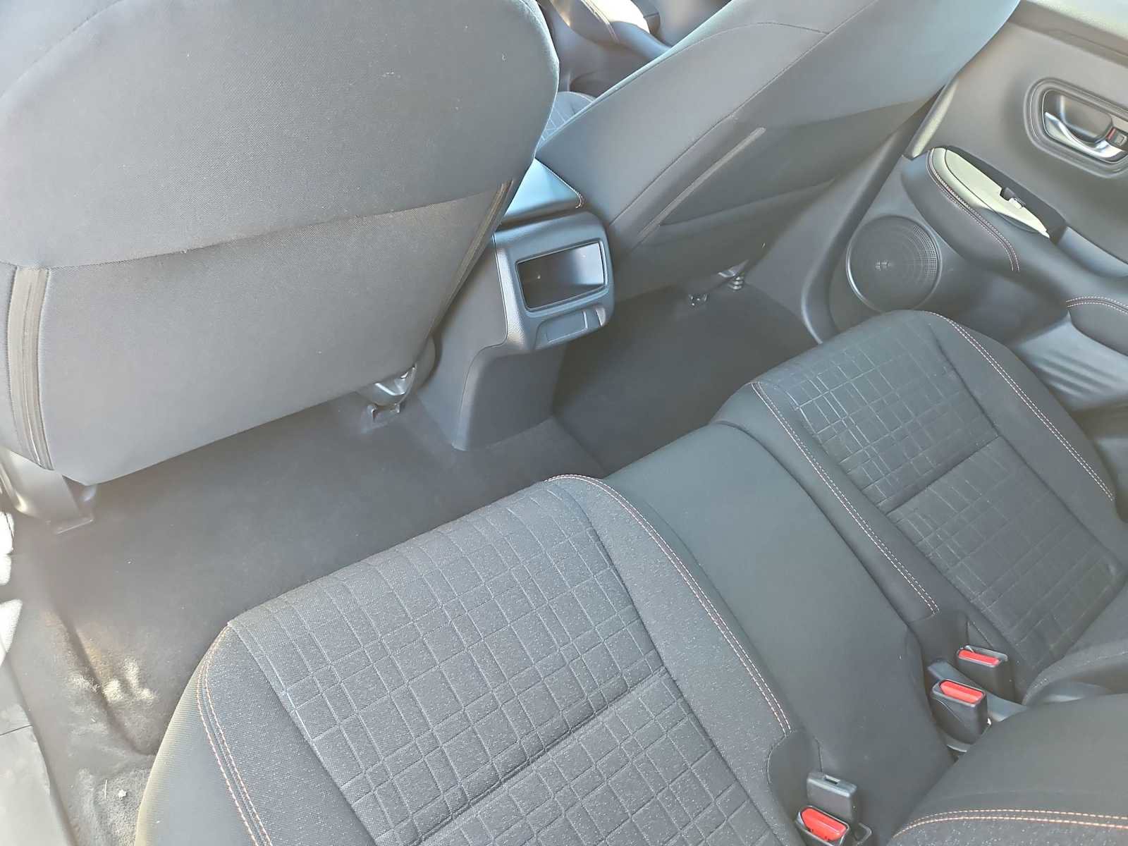 Used 2024 Honda HR-V Sport image 18