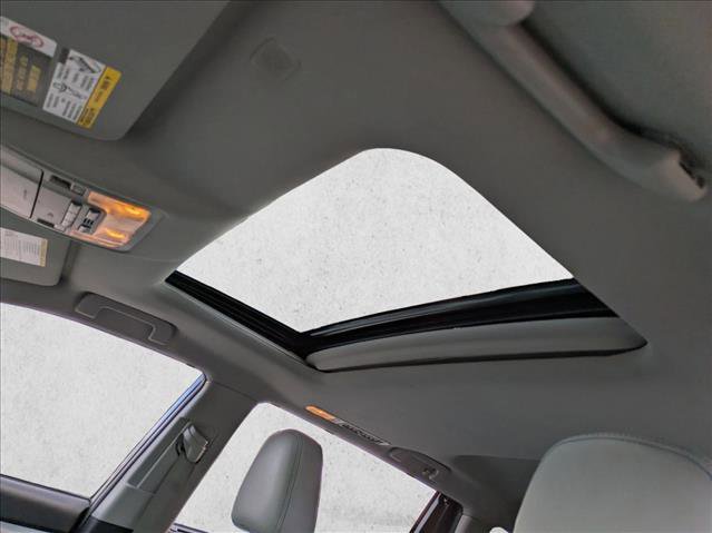 Used 2019 Toyota Highlander XLE image 16