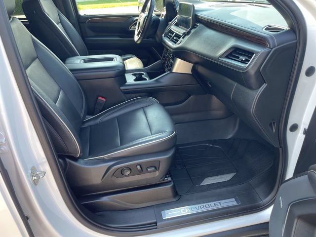 Used 2021 Chevrolet Tahoe Premier AWD/4WD image 12
