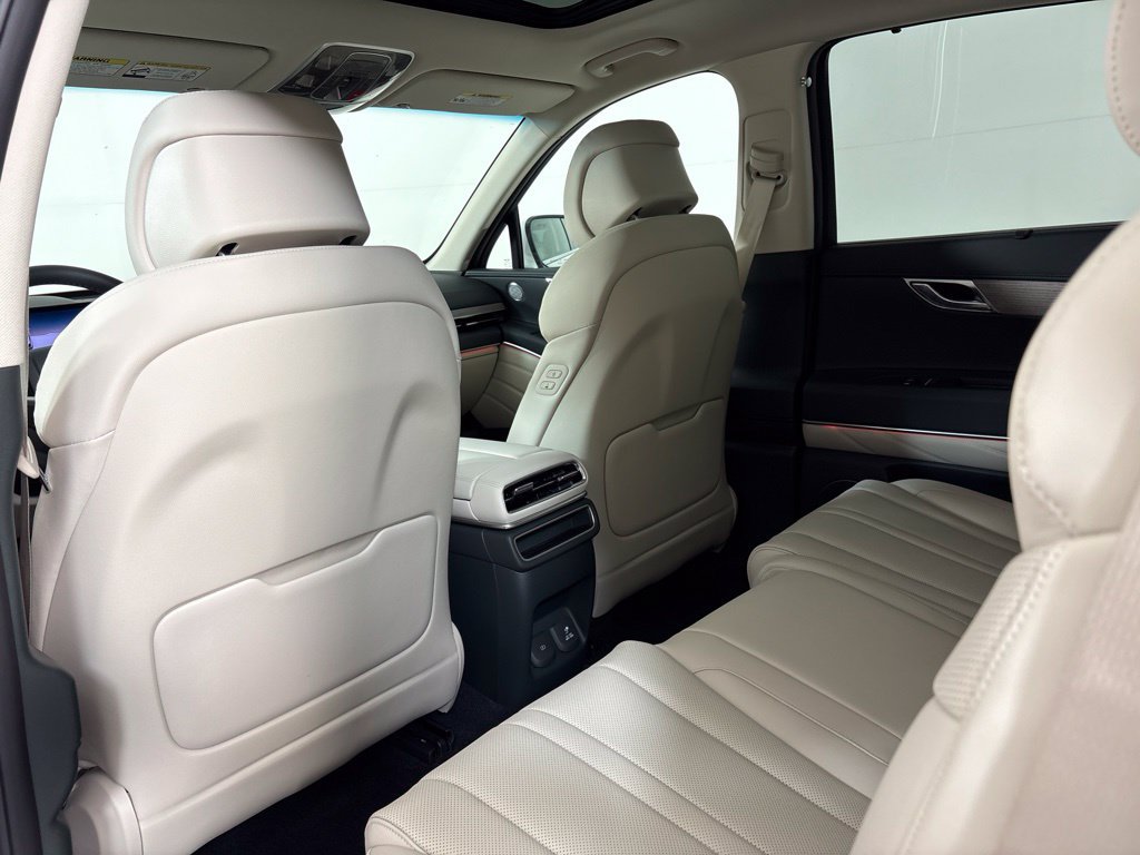 New 2027 Genesis GV80 2.5T Select AWD/4WD image 20