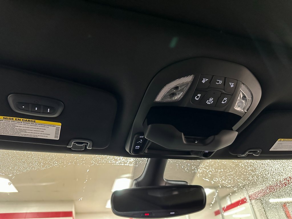 New 2026 Chrysler Pacifica Select image 37