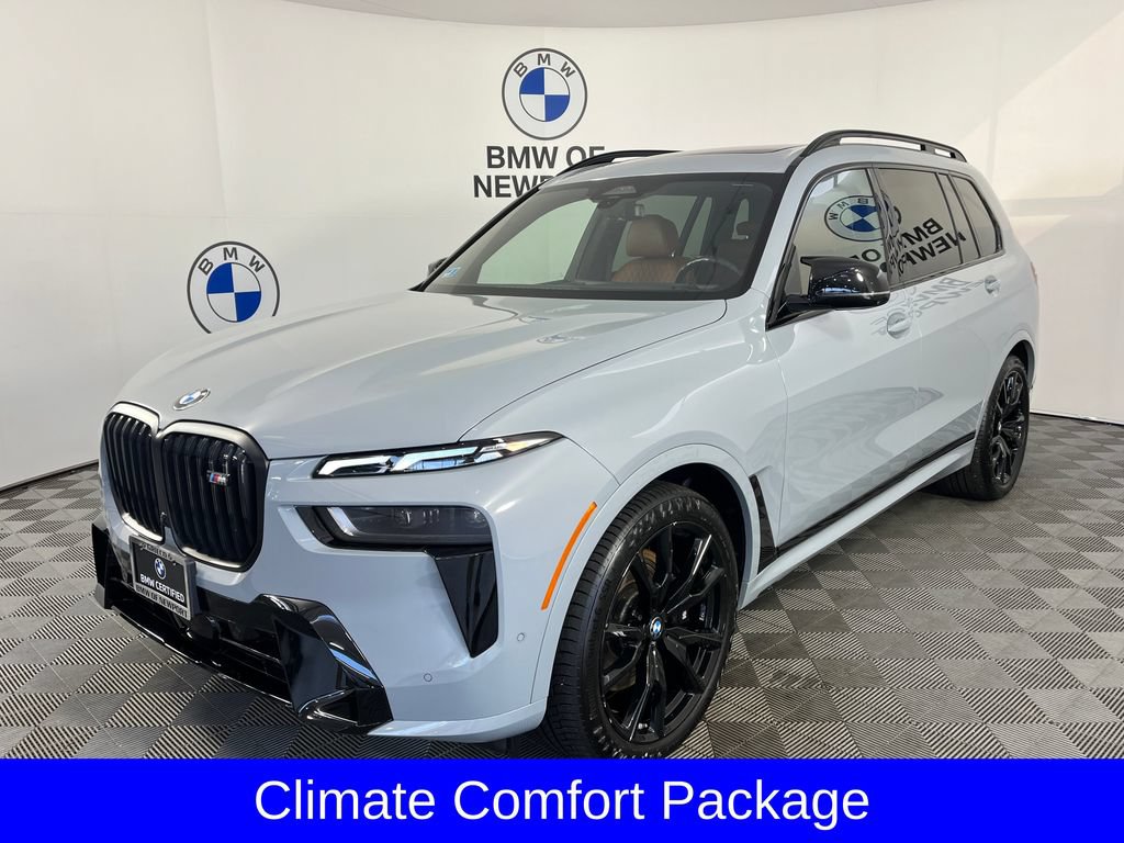 Used 2024 BMW X7 M60i w/ Climate Comfort Package AWD/4WD image 3