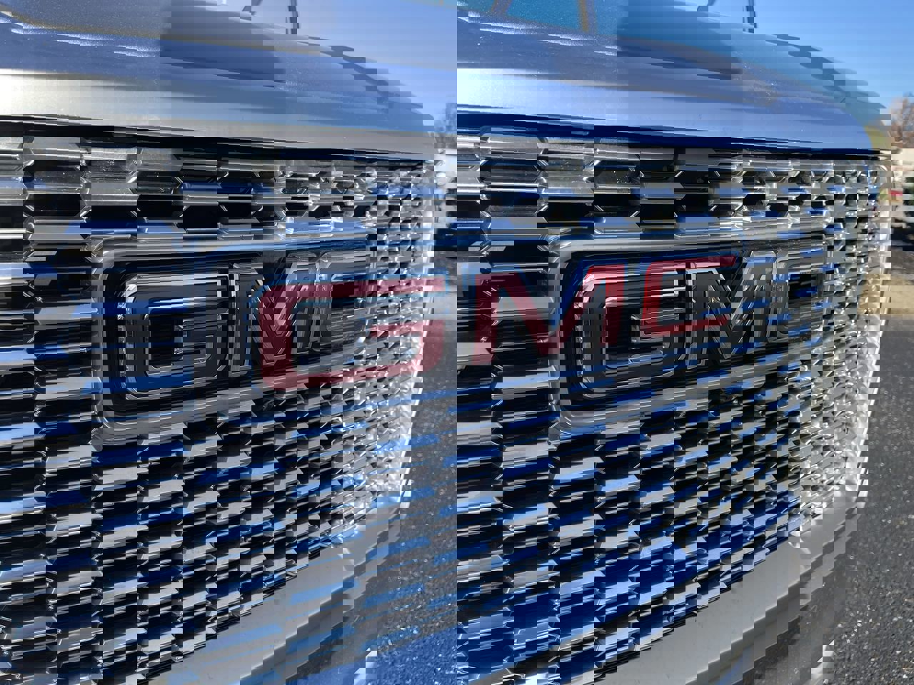 Certified 2023 GMC Yukon XL Denali image 32