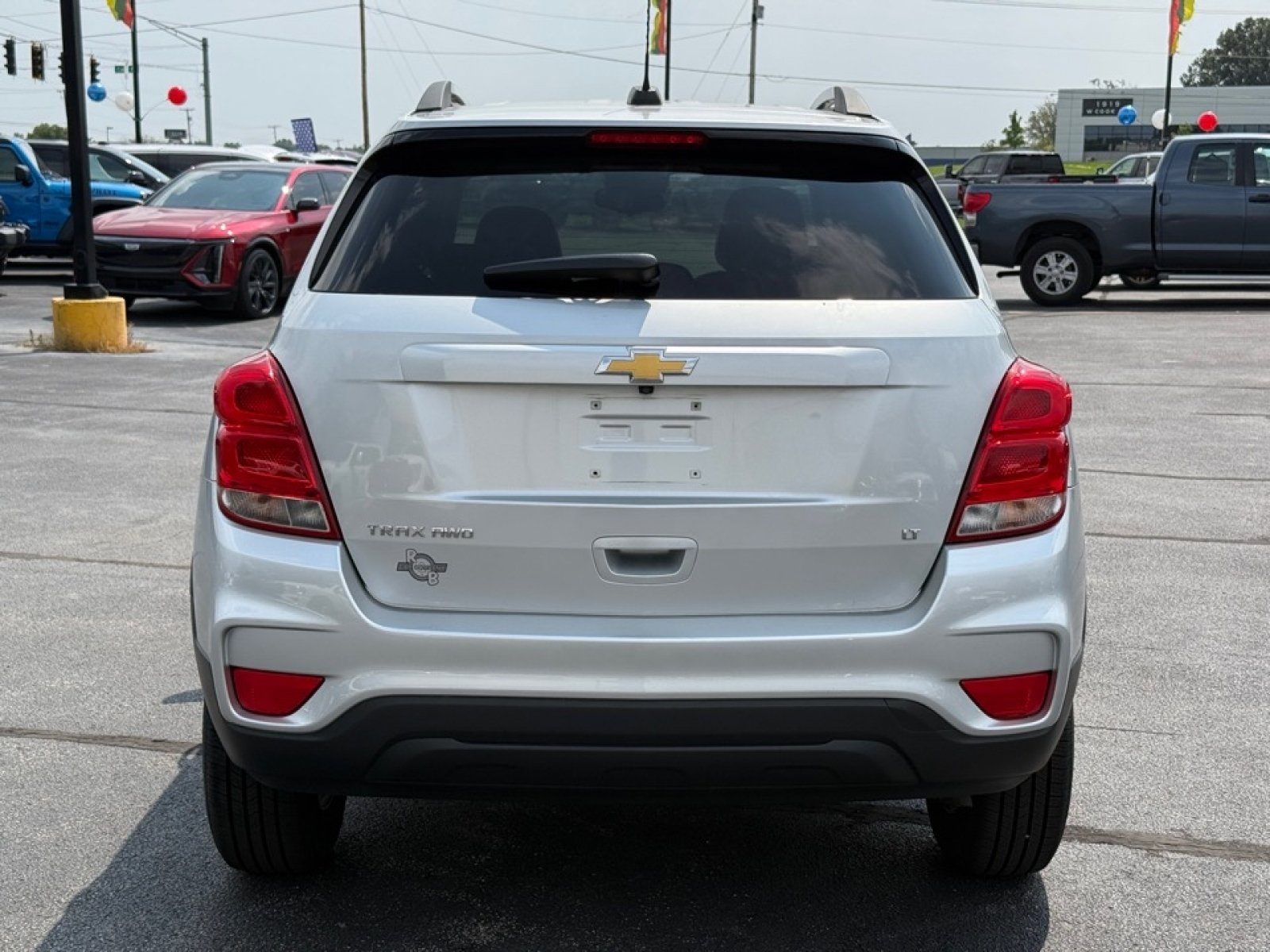 Used 2017 Chevrolet Trax LT w/ LT Convenience Package AWD/4WD image 7