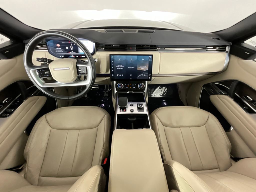 Used 2023 Land Rover Range Rover SE AWD/4WD image 10
