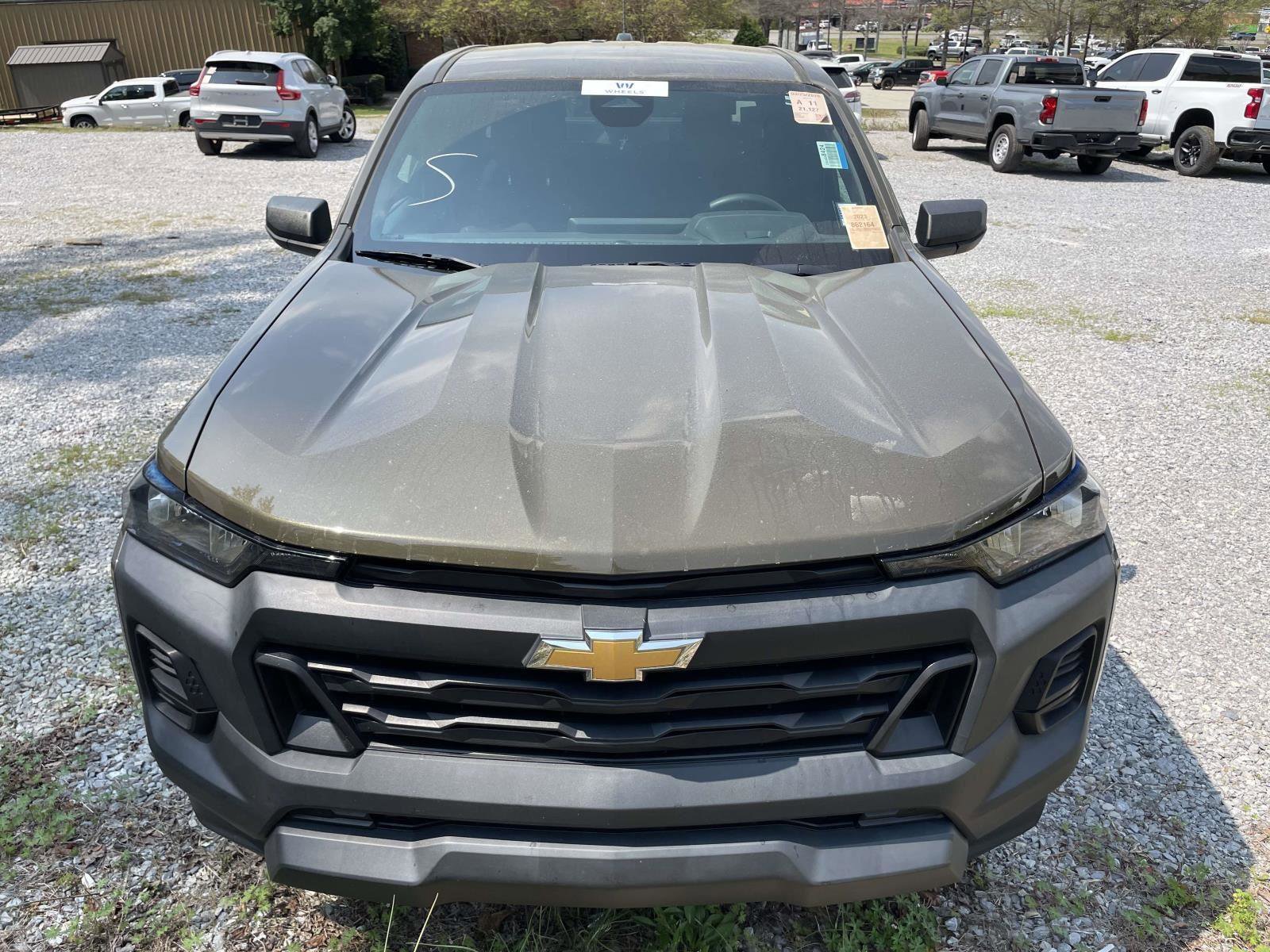 Used 2023 Chevrolet Colorado W/T image 2