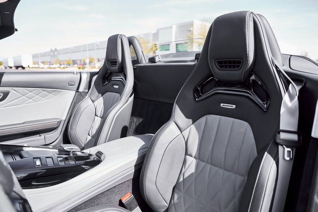 Used 2020 Mercedes-Benz AMG GT R image 52