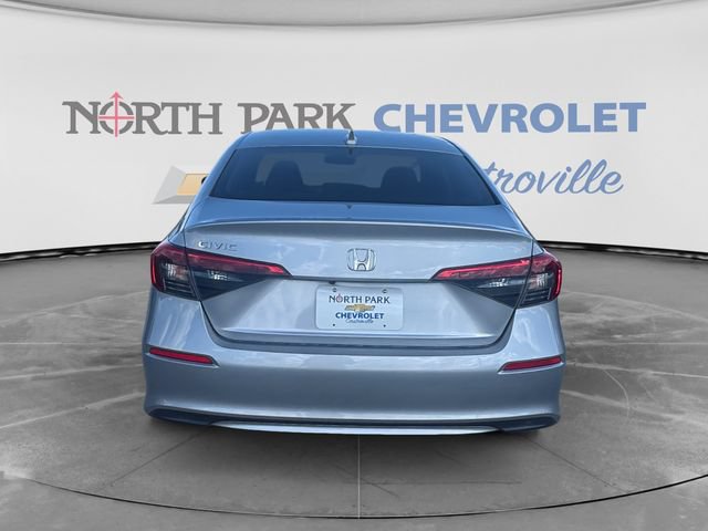 Used 2022 Honda Civic LX image 4