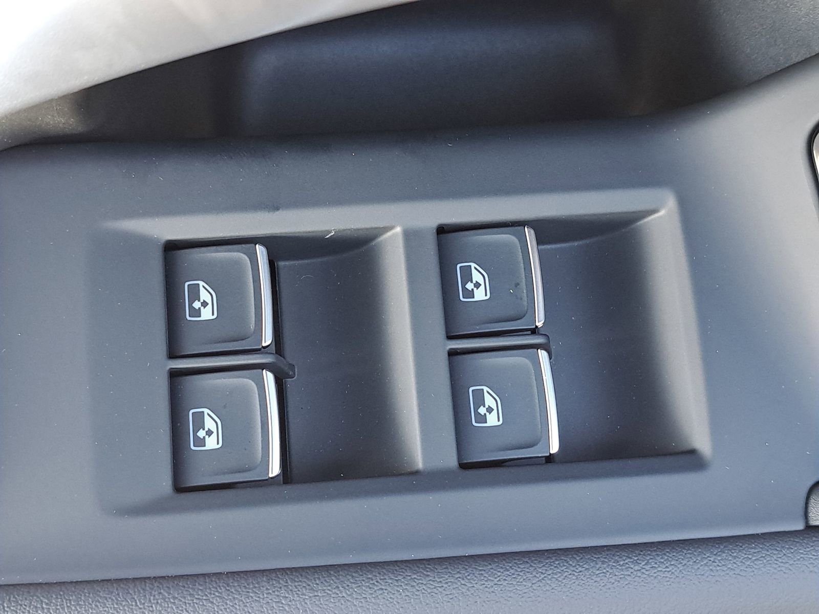 New 2025 Audi Q5 Premium Plus image 30