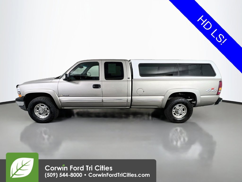 Used 2000 Chevrolet Silverado 2500 LS w/ Snow Plow Prep Pkg AWD/4WD image 5