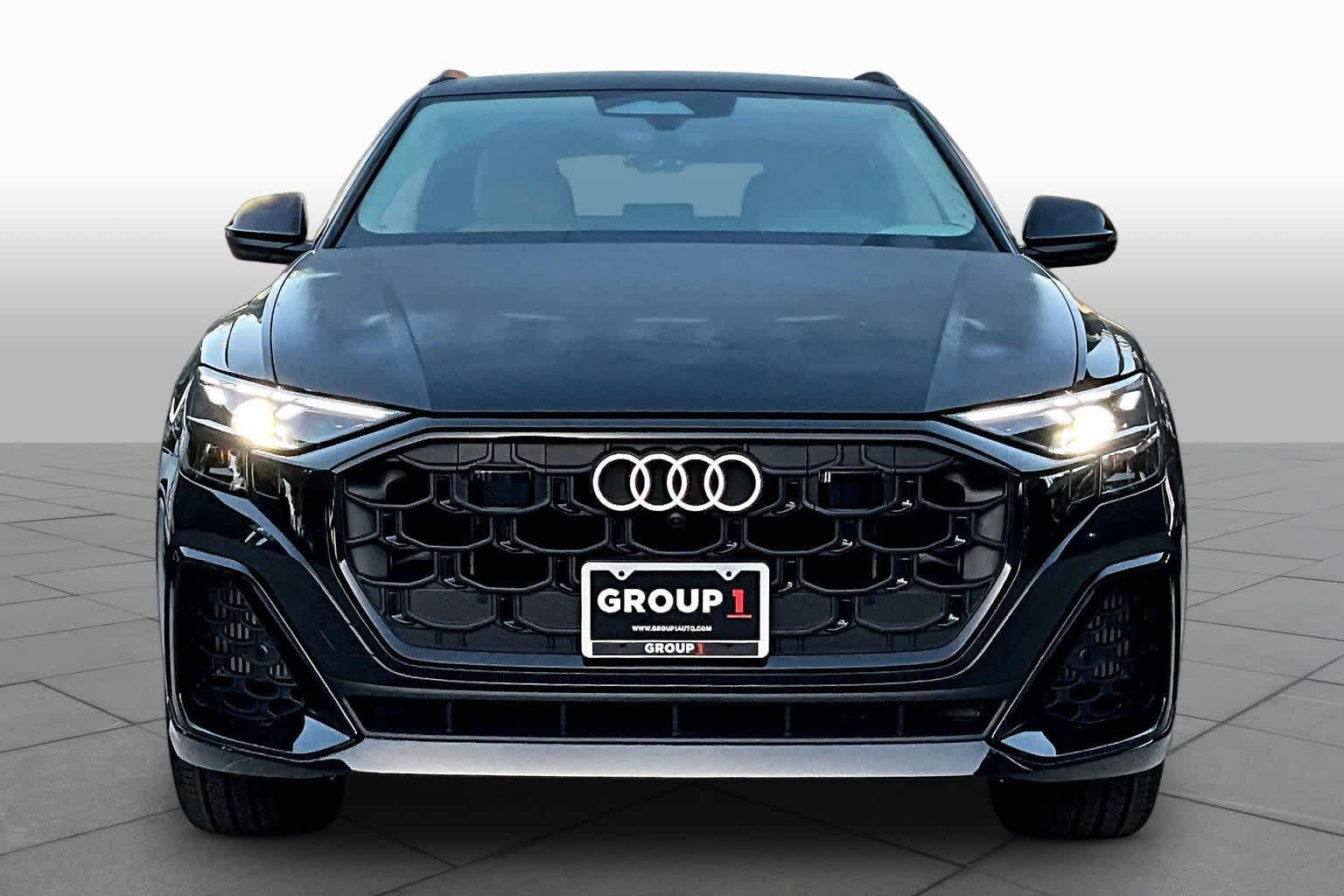 New 2027 Audi Q8 Premium Plus AWD/4WD image 3