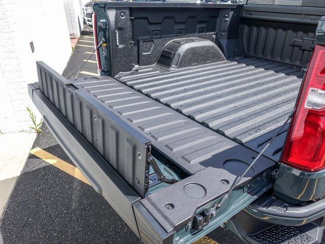 New 2026 Chevrolet Silverado 1500 High Country image 9