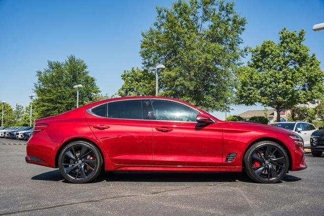 Used 2022 Genesis G70 3.3T w/ Sport Prestige Package AWD/4WD image 4