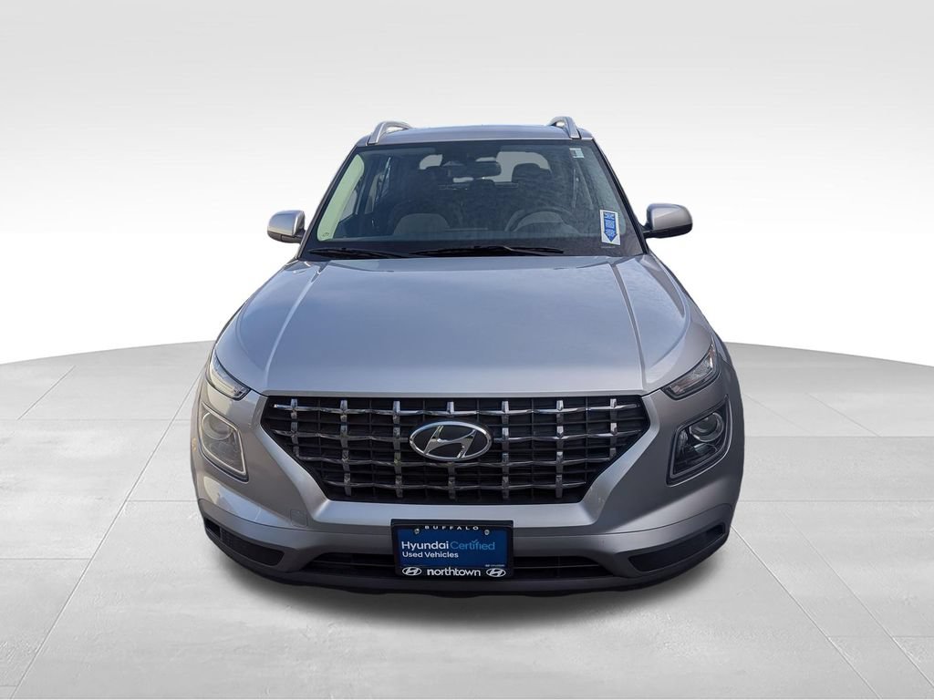 Certified 2024 Hyundai Venue SEL FWD image 6