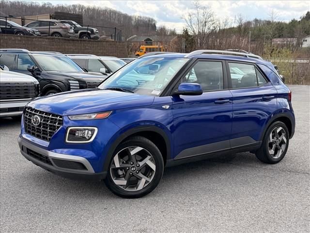 Certified 2024 Hyundai Venue Limited image 2