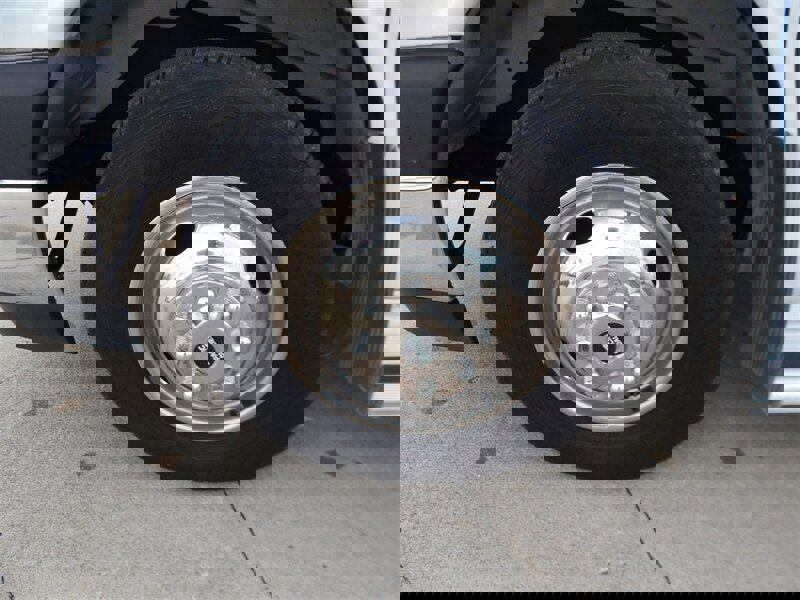 Used 2020 Chevrolet Express 4500 w/ RV Package image 23