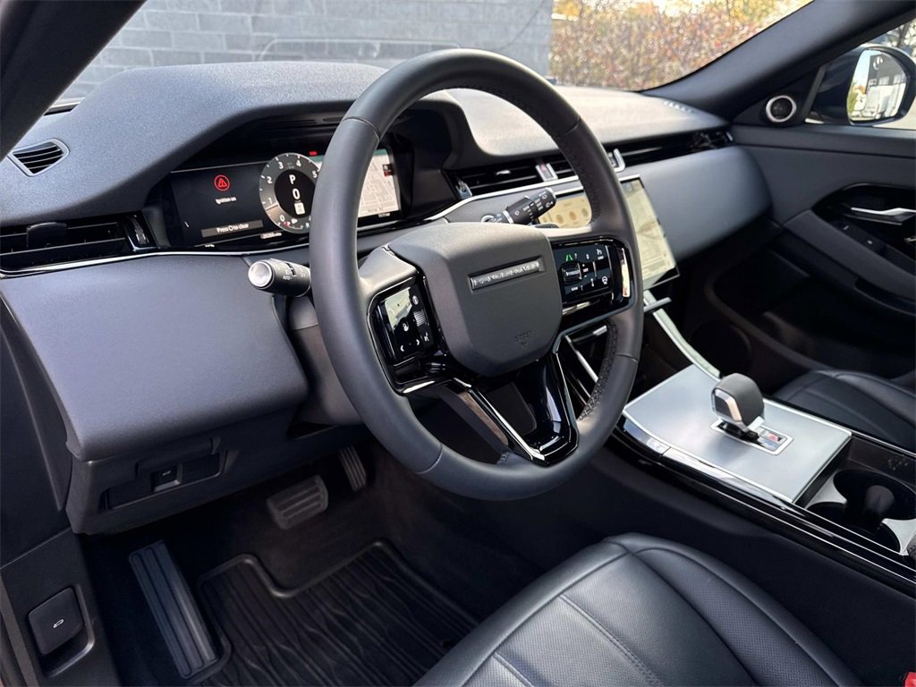 Used 2024 Land Rover Range Rover Evoque S image 20